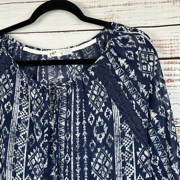 Womens JOLT Navy Blue Aztec Lace Boho Flowy 3/4 Sleeve Top Career Casual Size M - Picture 3 of 6